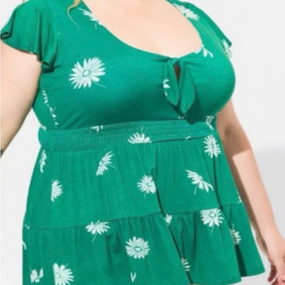 Torrid Green Floral Super Soft Top